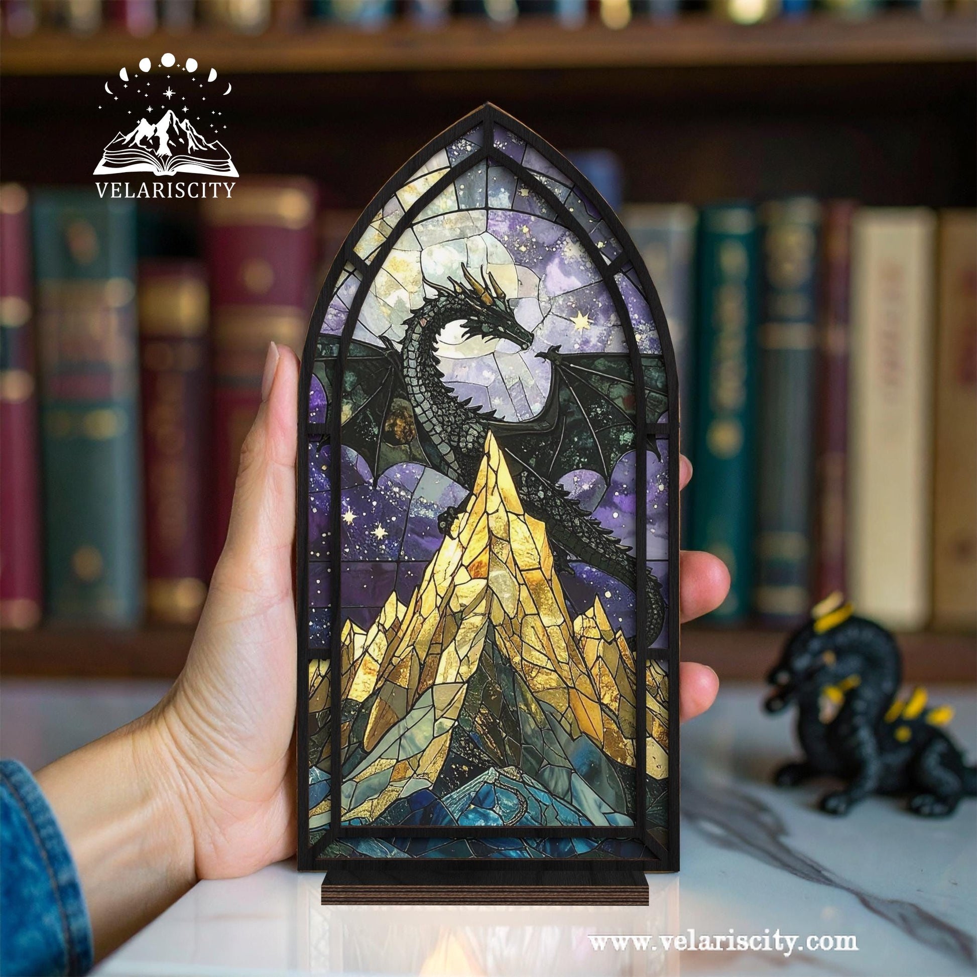 Fantasy Book Nook With Candle, Inspired by Fourth Wing's Dragon Library Sign, Outstanding Dragon Book Nook, Fantasy Book Lover & Reader Gift, Cozy Glow Book Nook BNVLR01