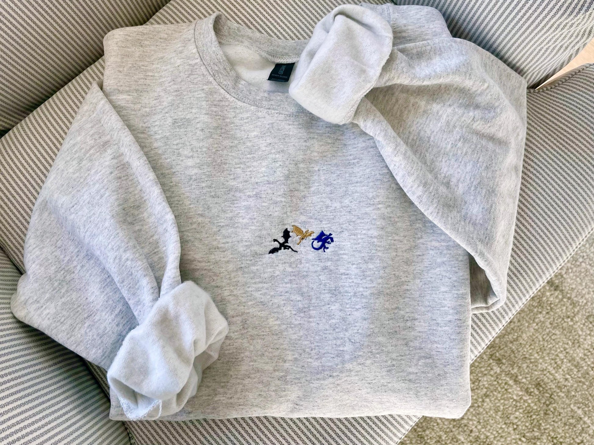Tiny dragons embroidered sweatshirt, Fourth Wing embroidered sweatshirt, booktok, bookish gifts, dragon, basgiath war college crewneck VEMB32