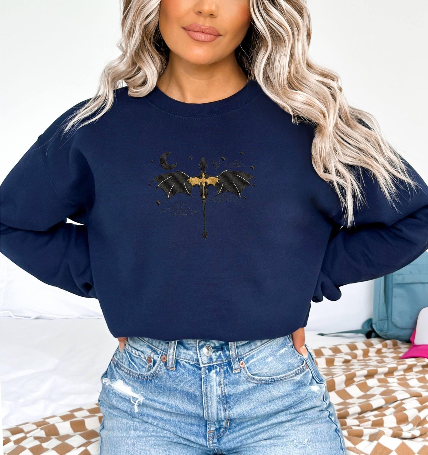 Embroidery Basgiath Sweatshirt, Embroidery Dragon Riders, Fourth Wing Kids Sweatshirt, Embroidery Fantasy Reader, Embroidered Die Or Fly VEMB39