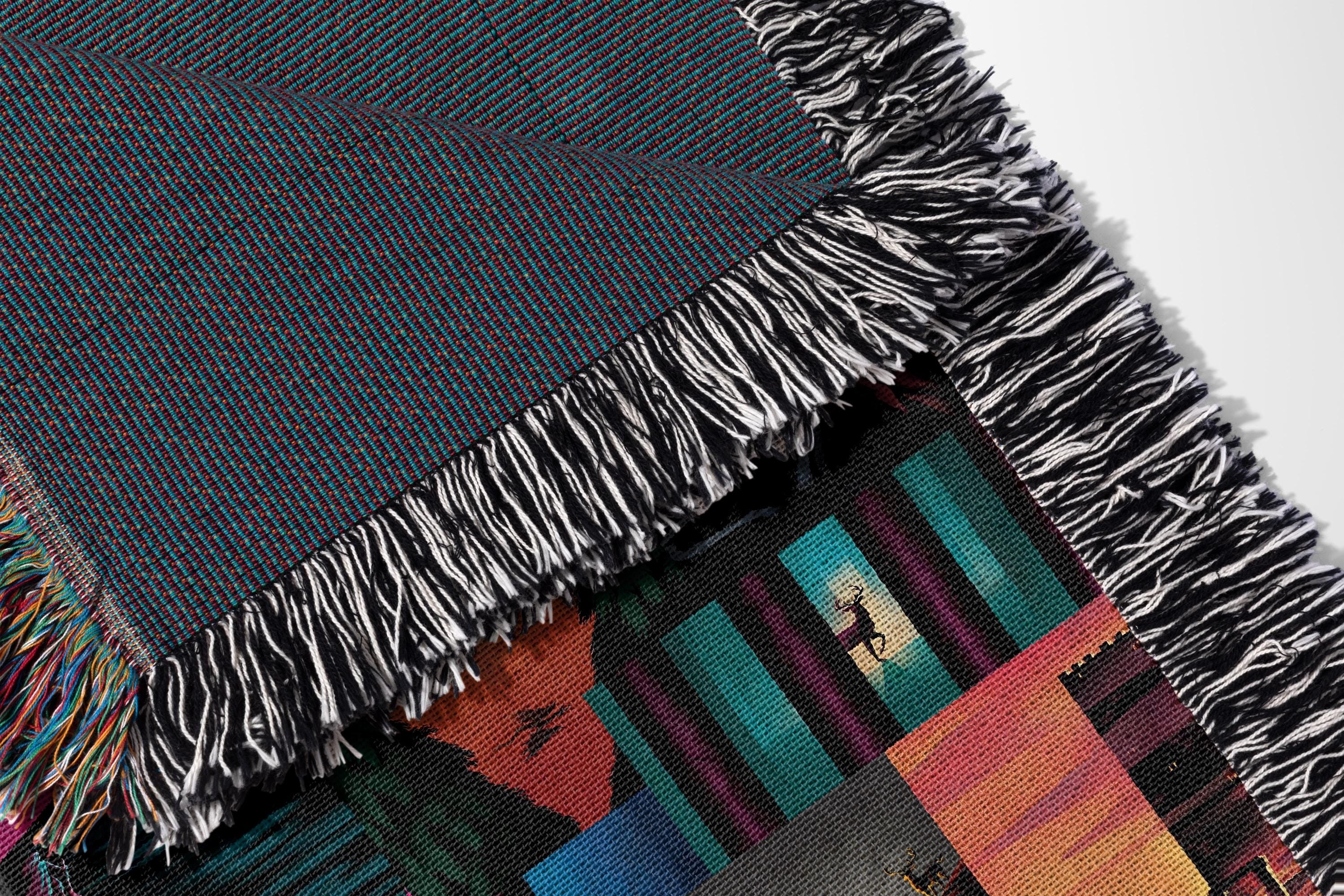 TOG Woven Throw Blanket, Kingdom of Ash, Dark Academia & Booktok dragon Tapestry, Literary Fandom Gift Fireheart Blanket BKVLR01