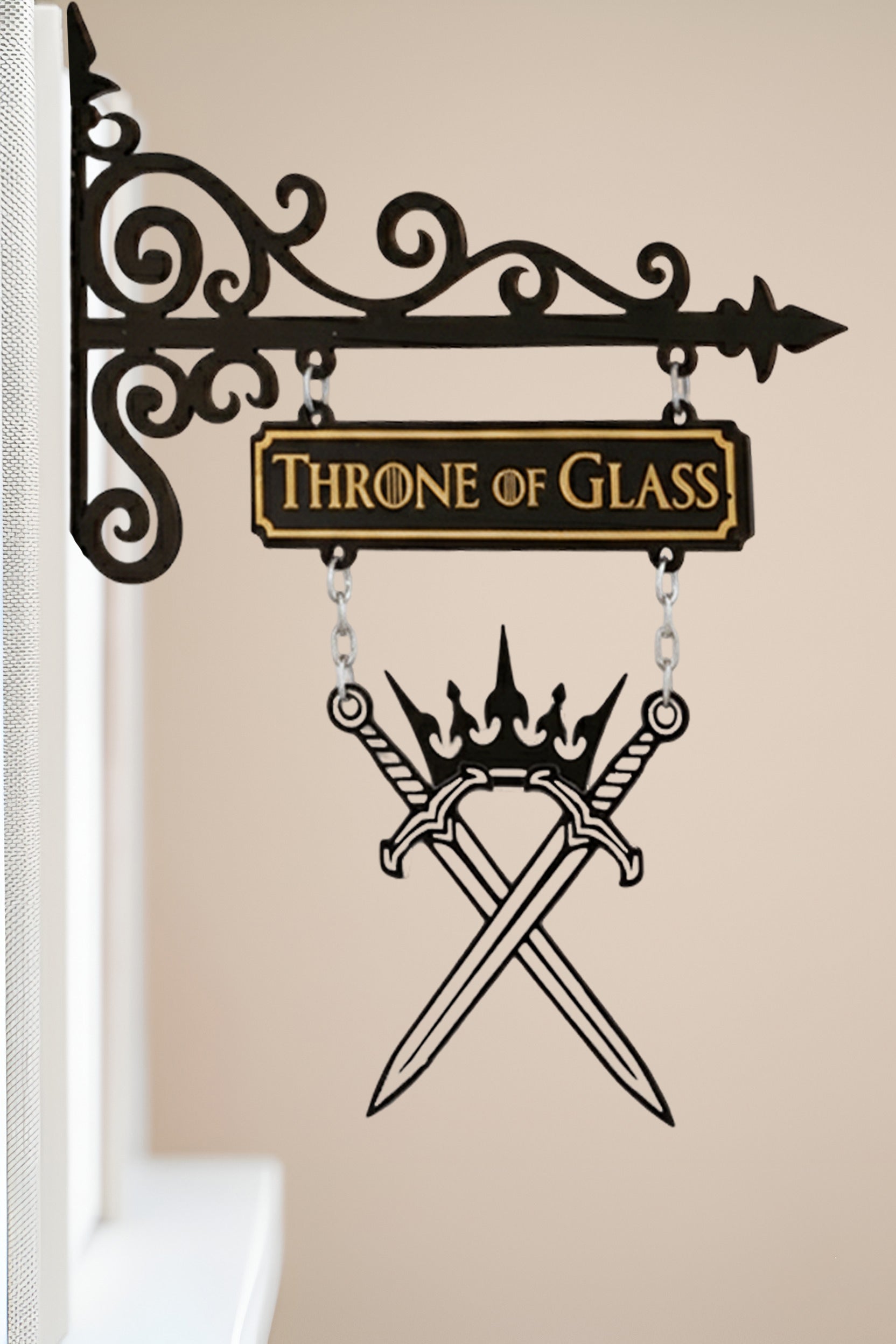 Throne of Glass Book Tavern Sign, Fantasy Sword and Crown Wooden Book Tracker, Bookish Wall Decor, Aelin Inspired Gift for Readers BSVLR30