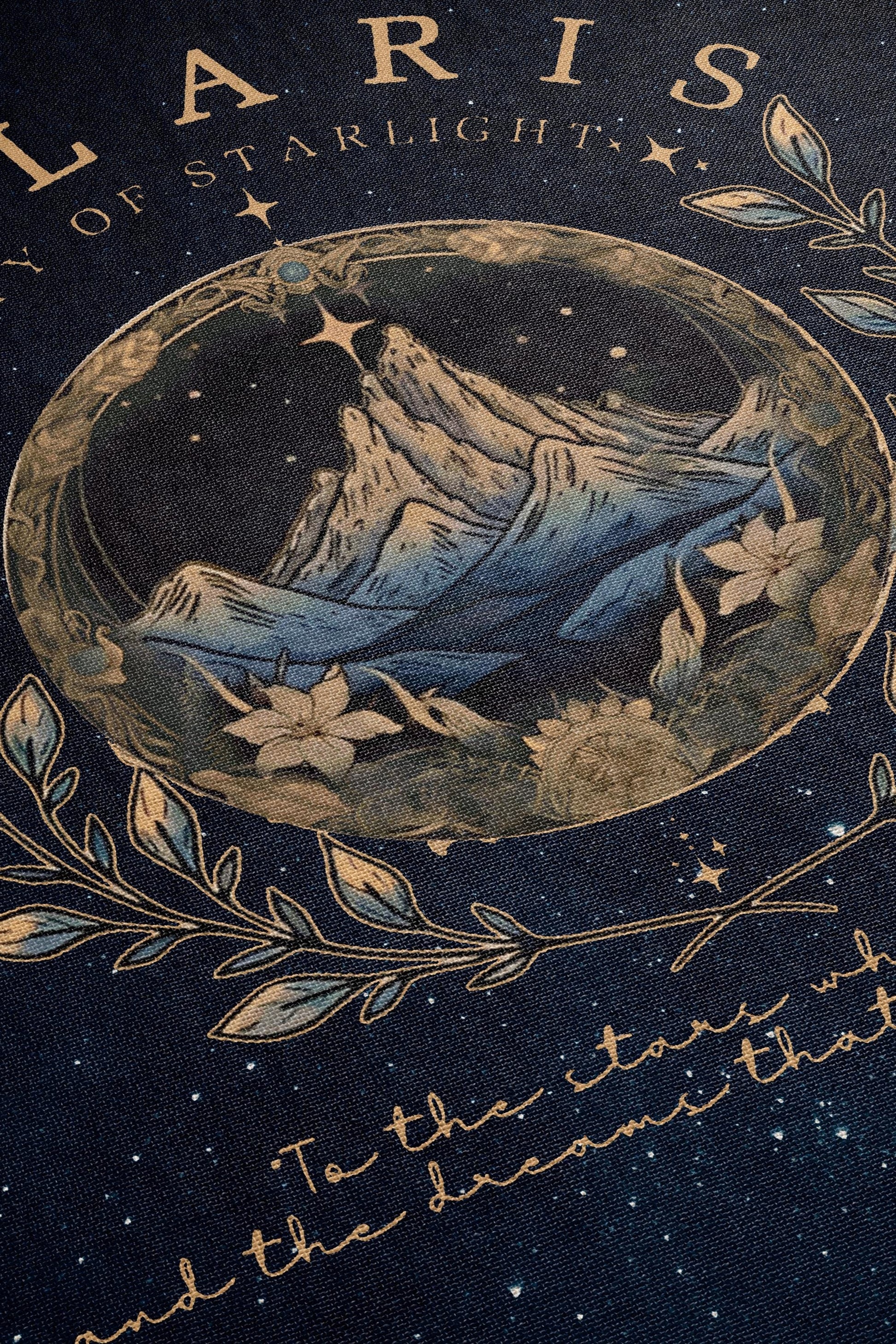 Velaris City of Starlight Woven Blanket, Fantasy Mountain and Floral Design Throw, To the Stars Who Listen Quote, Cozy Home Decor for ACOTAR Fans BKVLR12