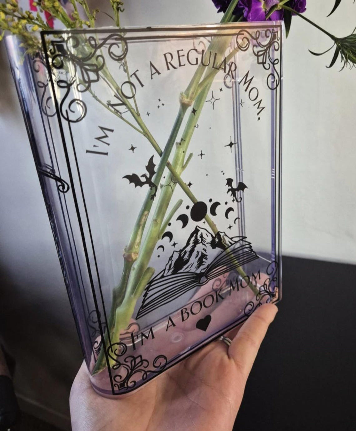 I'm A Book Mom Acrylic Book Vase, Velaris Acrylic Flower Vase, Book Lover Gift, Gifts For Book Lover, VLRBV12
