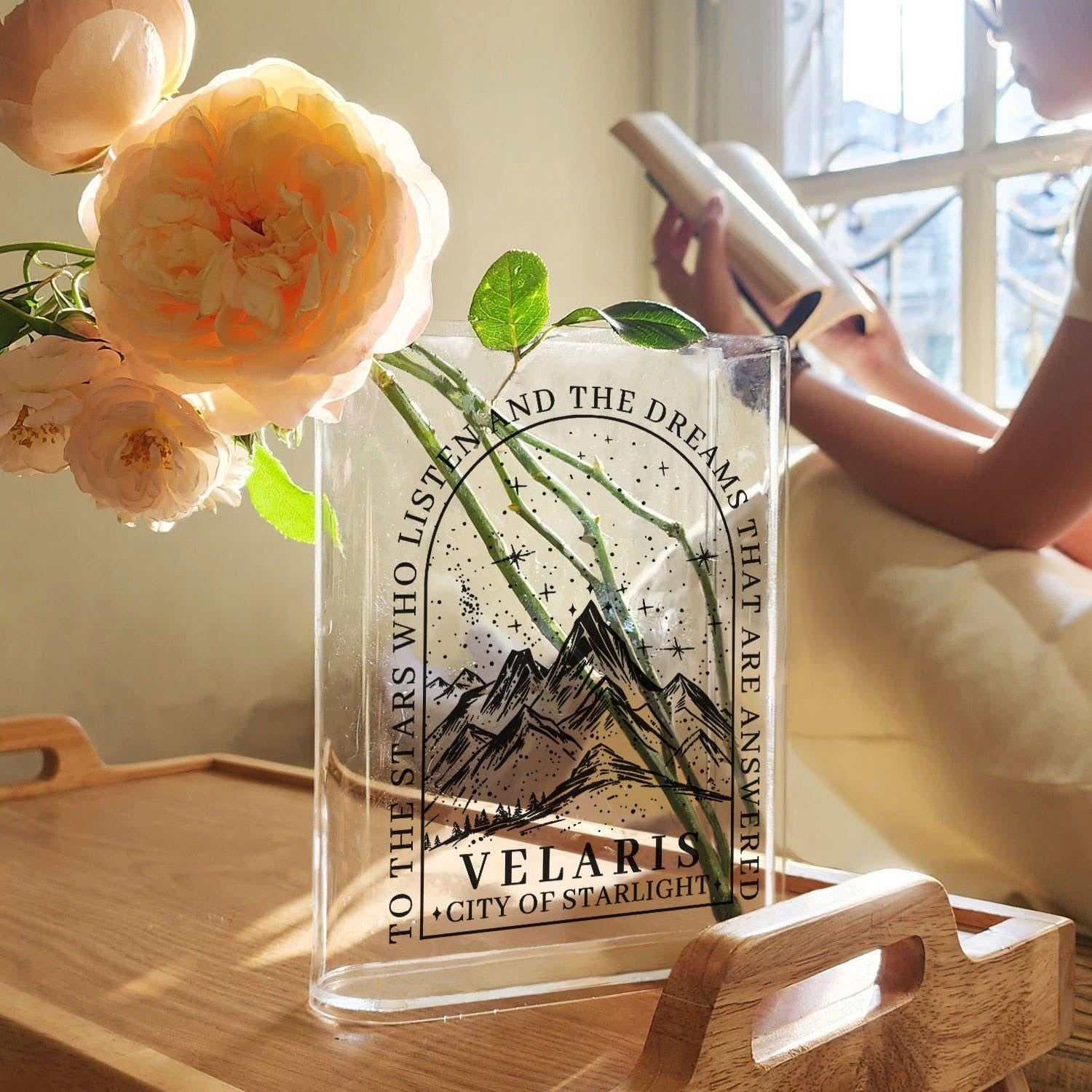 Velaris Book Vase, To The Stars Who Listen Book Shaped Vase, ACOTAR Inspired Acrylic Vase, Night Court Shelf Decor, Fantasy Bookish Vase VLRBV18
