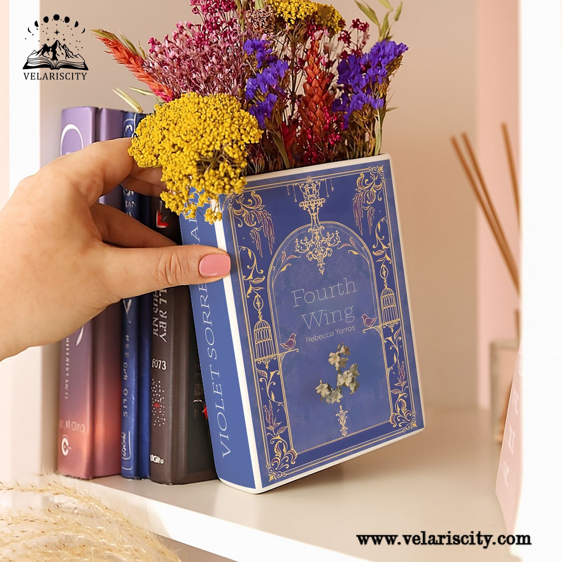 Fourth Wing Ceramic Book Vase, Elegant Fantasy Book Decor, Violet Sorrengail Aesthetic Gift for Dragon Book Lovers CVVRL12