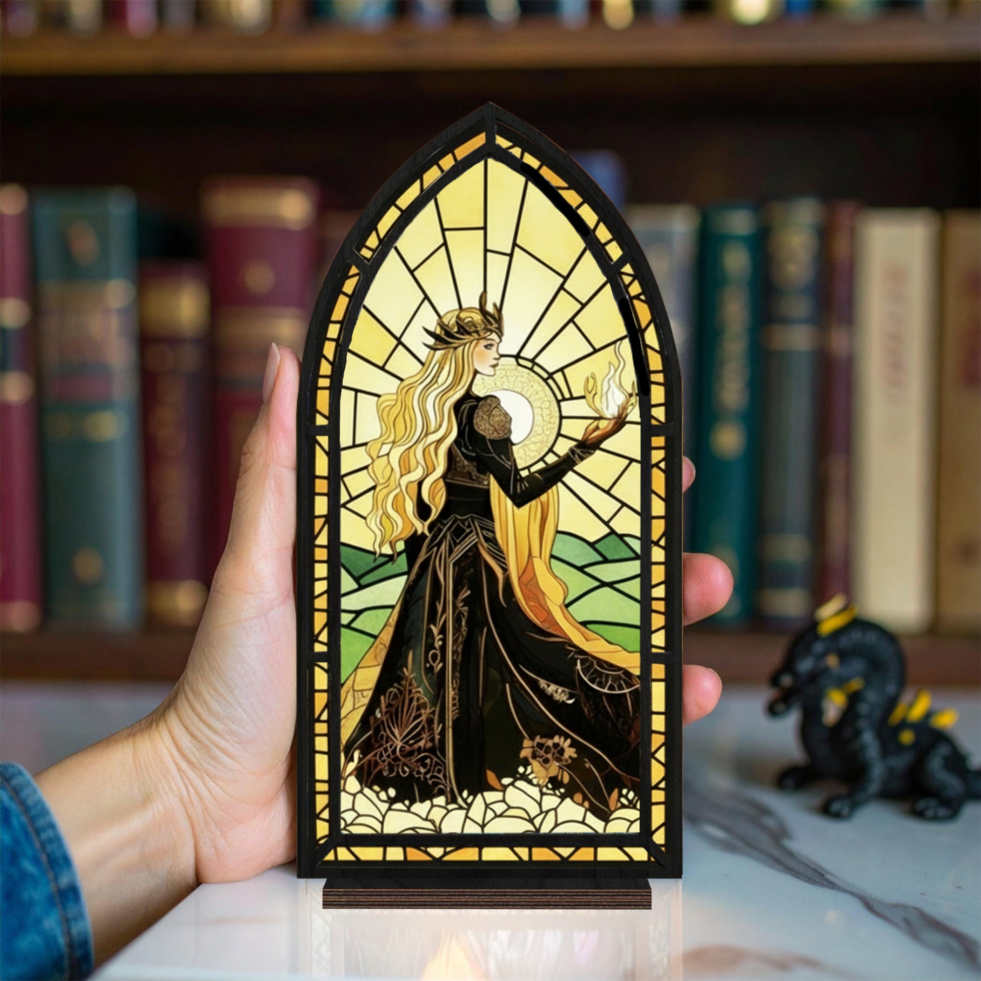 Aelin Throne of Glass Book Nook, TOG Series Bookshelf Insert, Fantasy Decor, Bookish Gift, Sarah J Maas Collectible BNVLR13
