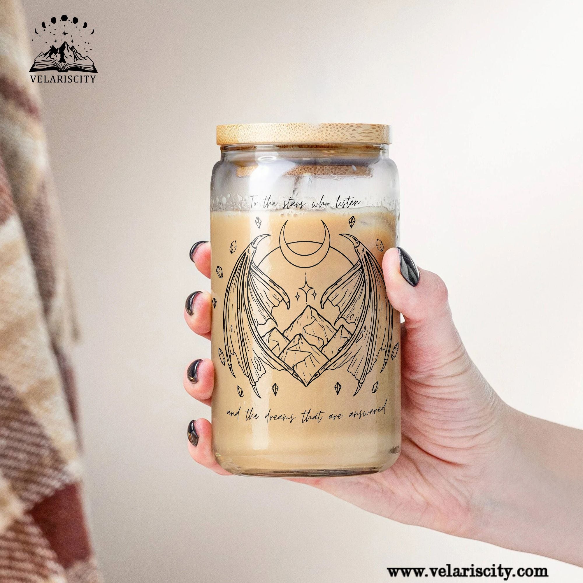 To The Stars Who Listen Glass Can Cup with Straw, ACOTAR Quote Tumbler, Night Court Velaris Bookish Fantasy Gift GLVLR49