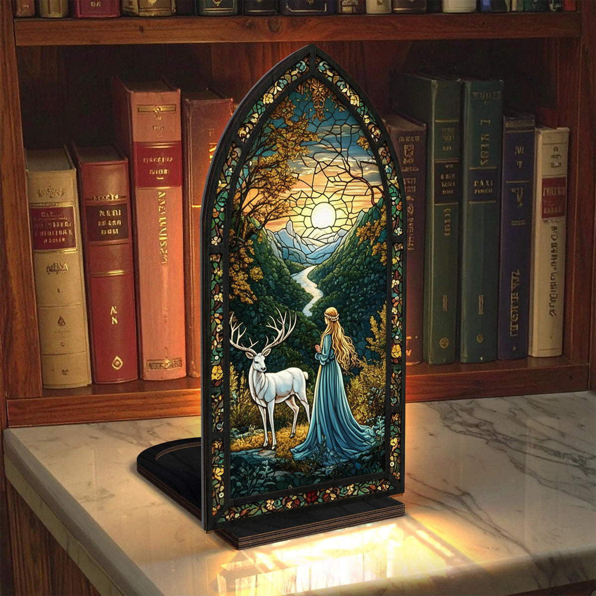 Aelin Throne of Glass Crescent City Book Nook, Fantasy Bookshelf Insert, Reader Decor, Bookish Gift, Fantasy Collectible BNVLR16