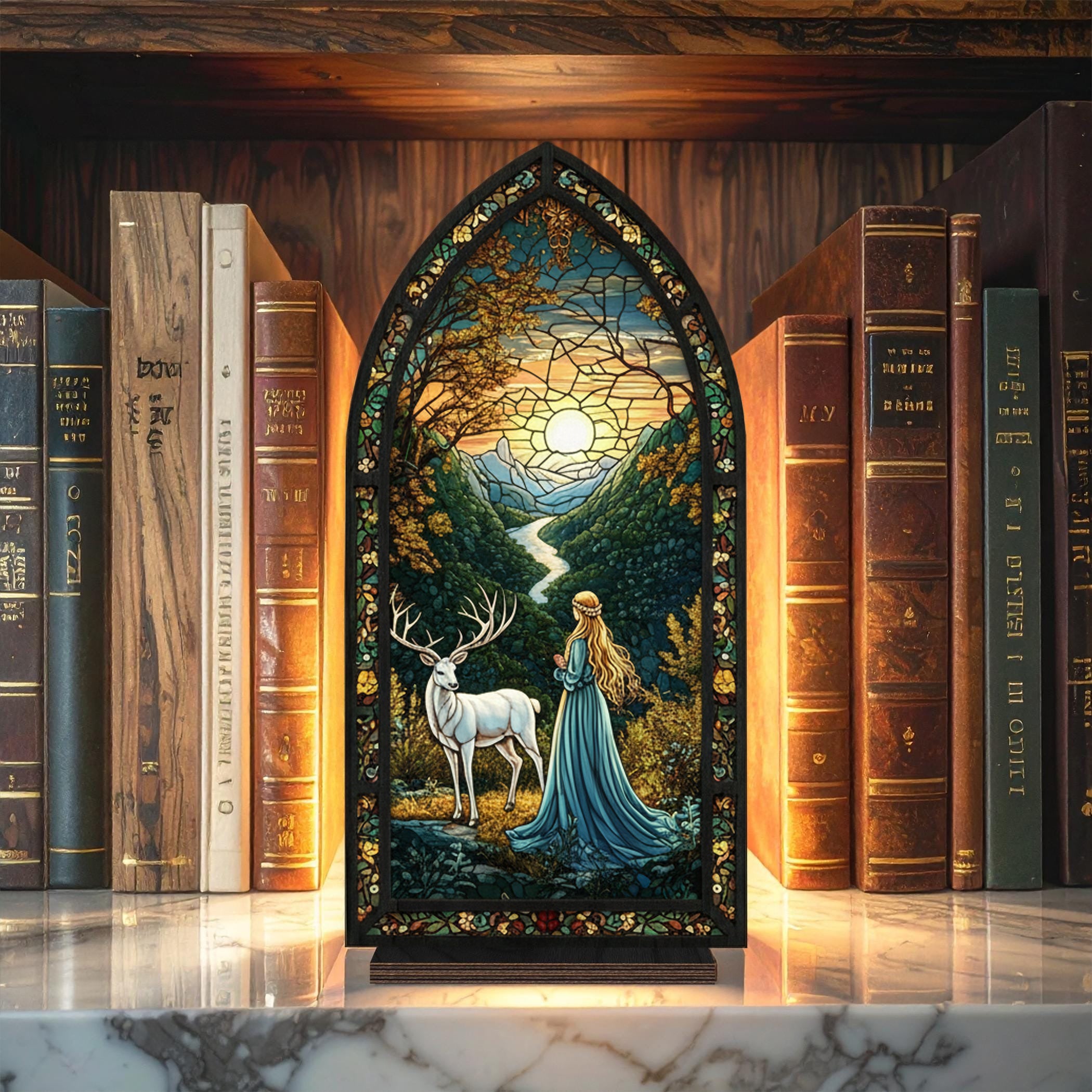 Aelin Throne of Glass Crescent City Book Nook, Fantasy Bookshelf Insert, Reader Decor, Bookish Gift, Fantasy Collectible BNVLR16