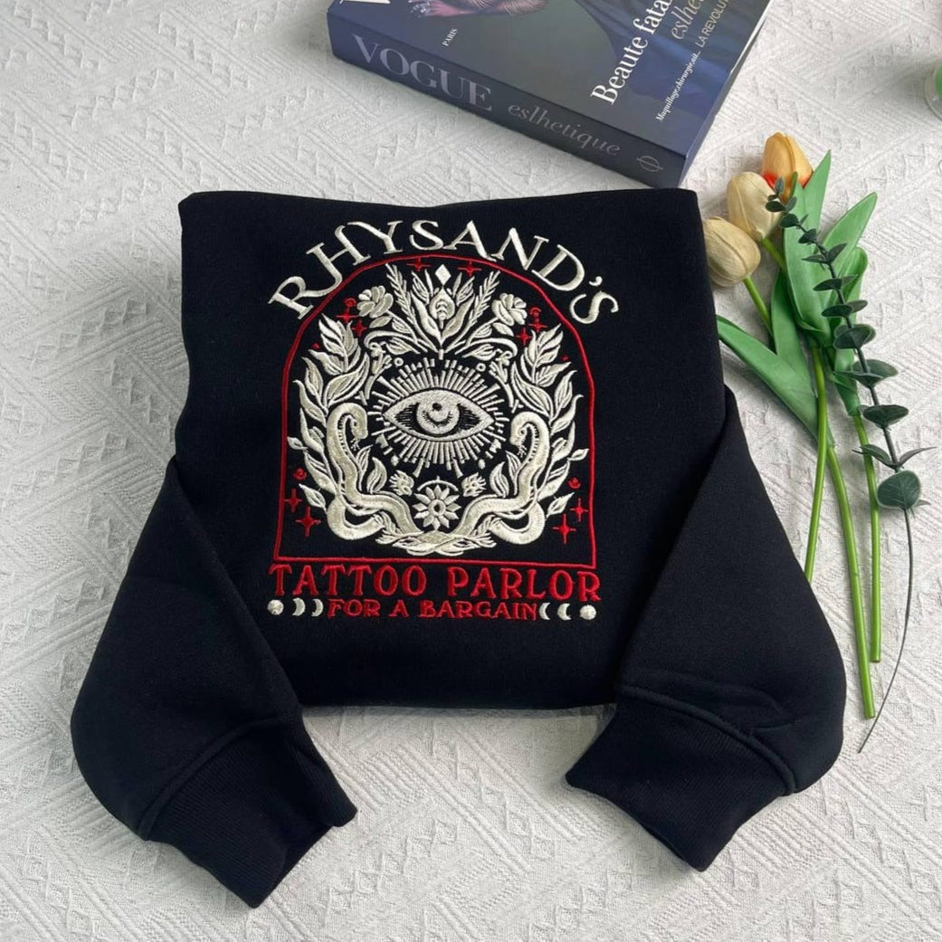 Embroidered Rhysand Acotar Sweatshirt, Rhysand sweatshirt, Acotar Sweatshirt. VEMB15