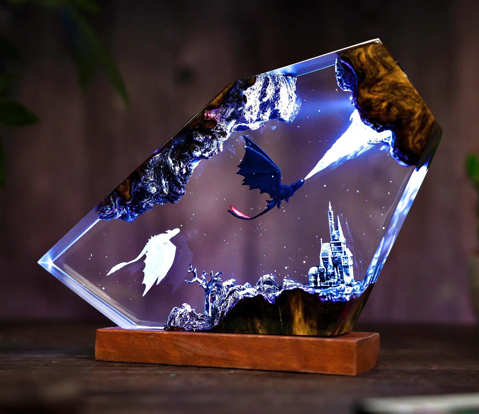 Handmade Fury dragon couple lamp, Fangless dragon Epoxy Resin Lamp, HTTYD Gift, Unique Gift, resin art, Housewarming Gifts Bedroom lamp. ERNLVLA01