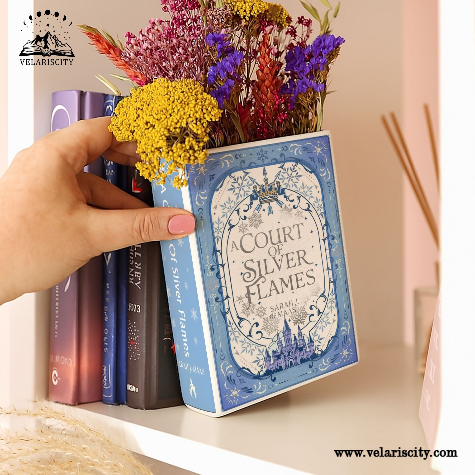 A Court of Silver Flames Ceramic Book Vase, ACOTAR Home Decor, Book Lover Gift, Fantasy Bookish Vase, Decorative Library Accent CVVLR31