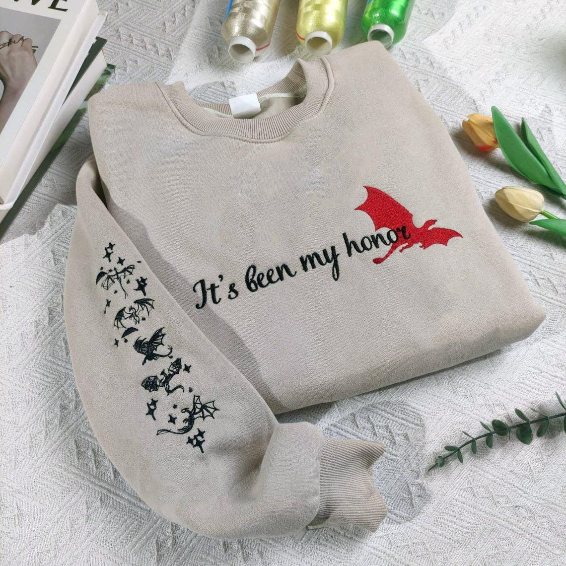 Embroidered It’s Been My Honor Sweatshirt, Fourth Wing Onyx Storm, The Empyrean Sweatshirt, VEMB18