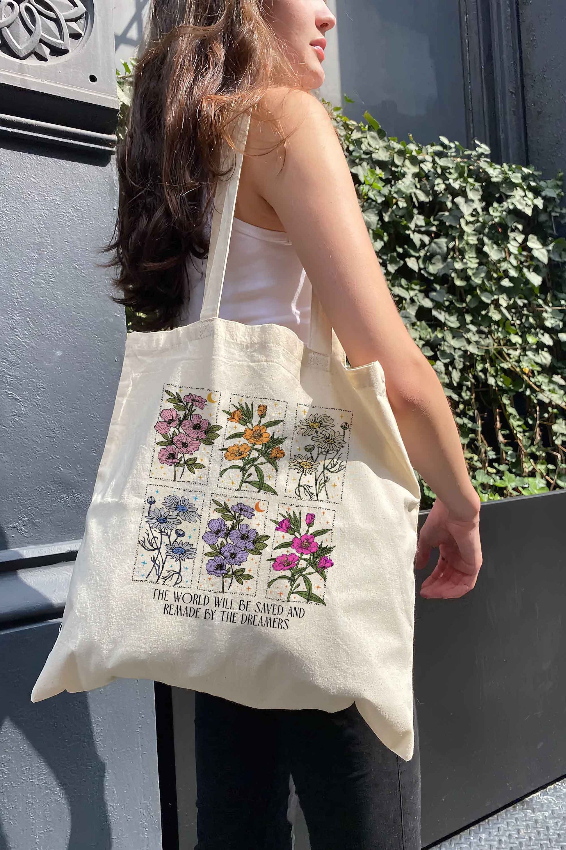 Throne Of Glass Tote Bag, The World Will Be Saved And Remade By The Dreamers Tote Bag, Sarah J Maas Tote Bag, Aelin Quote Tote Bag, SJM Bag TBVLR23
