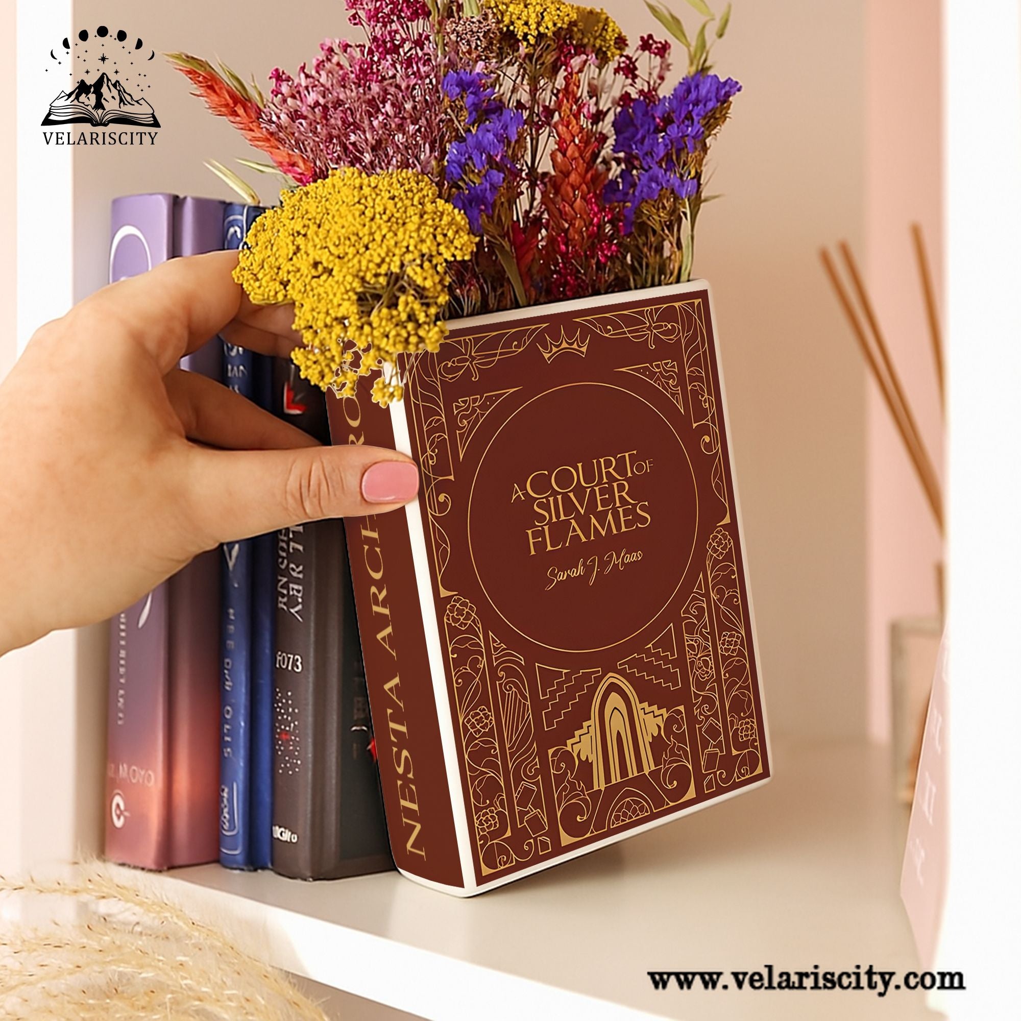 A Court of Sliver And Flames Ceramic Book Vase, Ceramic Fantasy Vase for Book Lovers, Book Gift For Fan CVVRL26