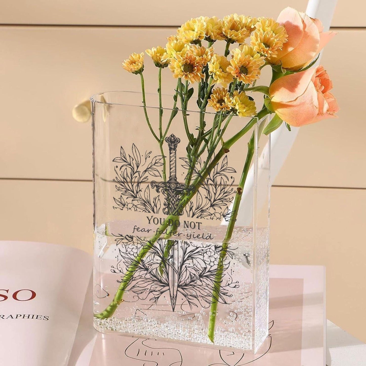 You Do Not Yield Throne of Glass Acrylic Book Vase, Throne of Glass Merch Gift, TOG Book Vase, Aelin Galathynius, SJM Merch VLRBV25