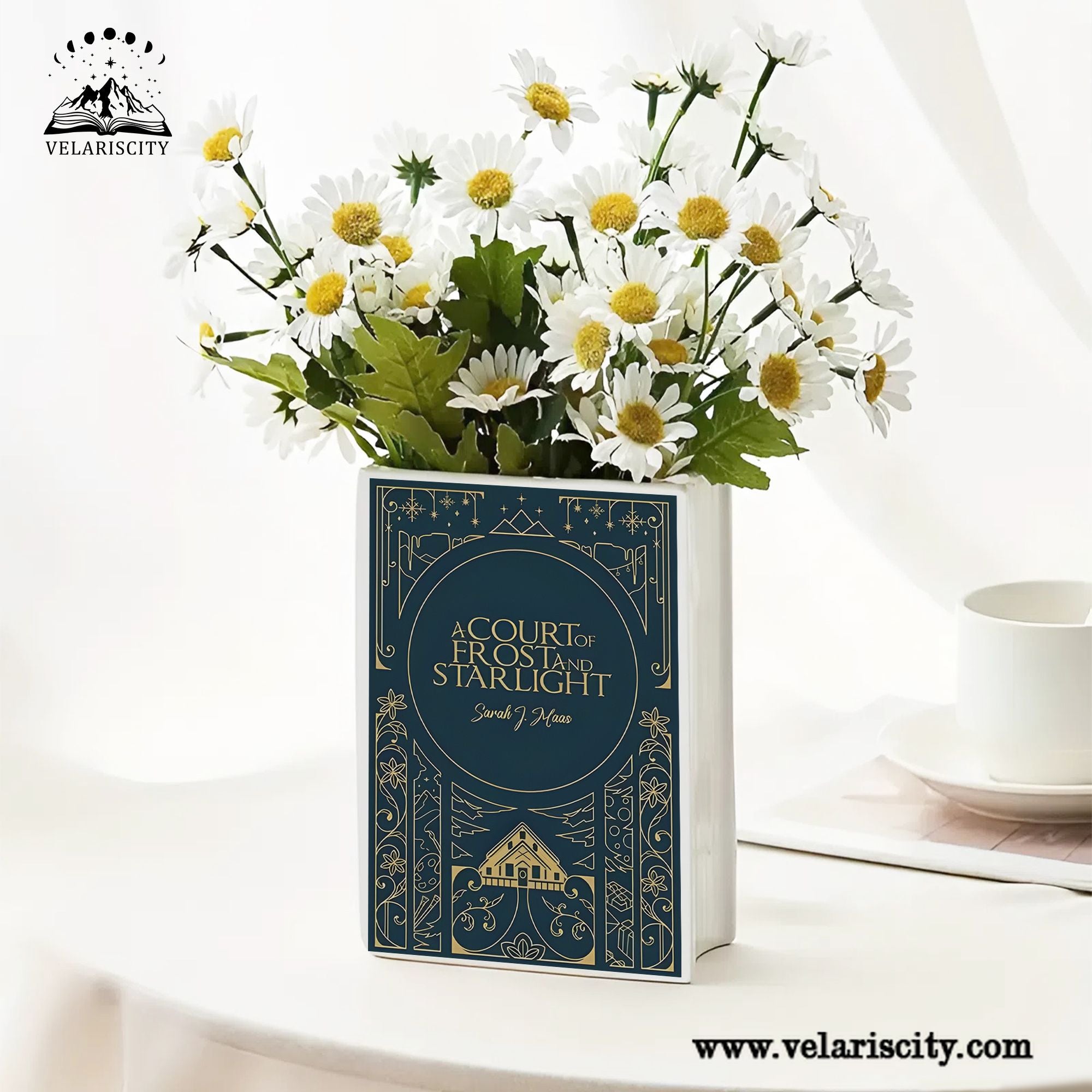 A Court of Frost And Starlight Ceramic Book Vase, Ceramic Fantasy Vase for Book Lovers, Book Gift For Fan CVVRL27