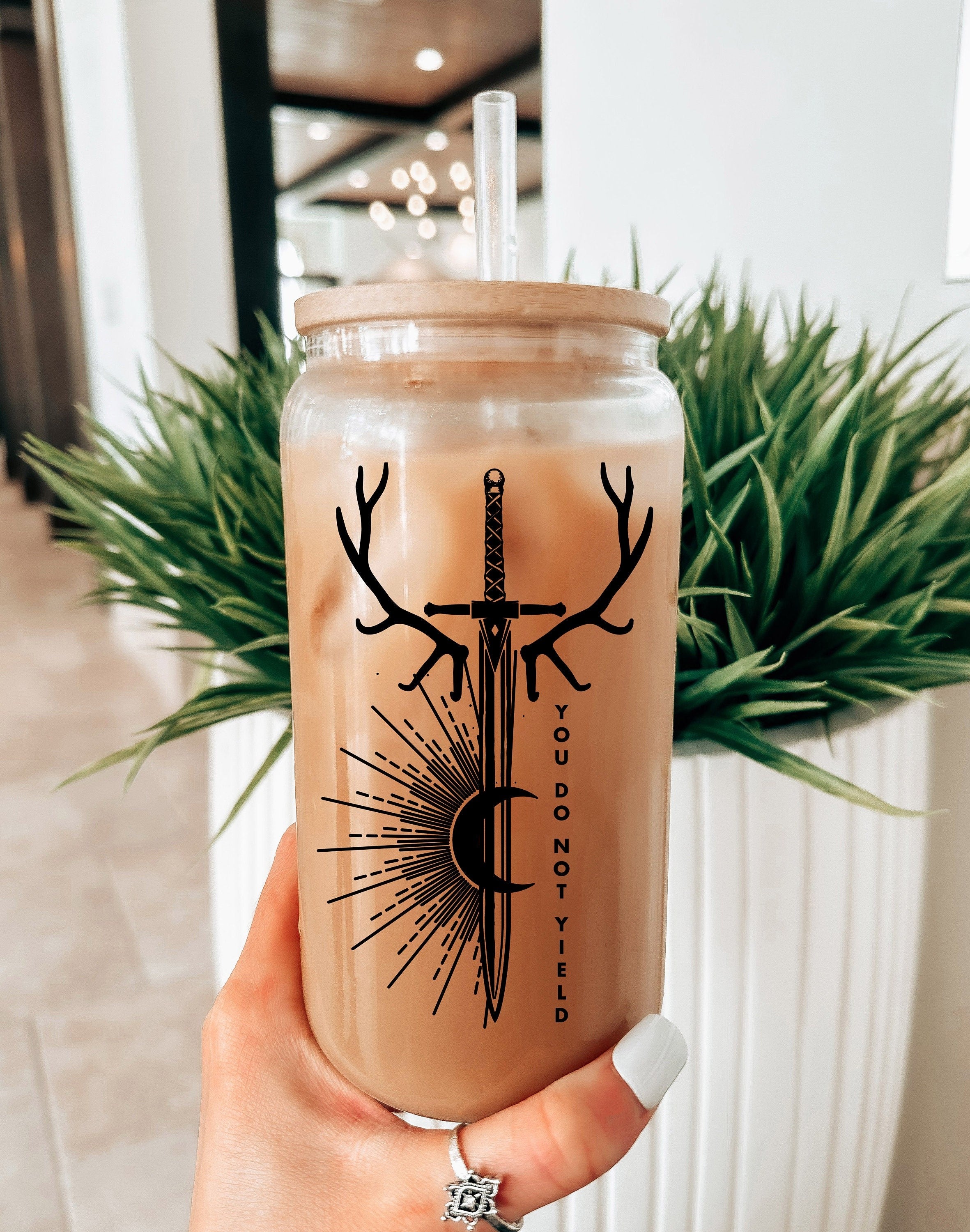 Throne of Glass Cup with Lid and Straw, Sarah J Maas SJM Mug Iced Coffee Cup, You Do Not Yield Glass Tumbler, ToG Gift Throne of Glass Gift GLVLR27