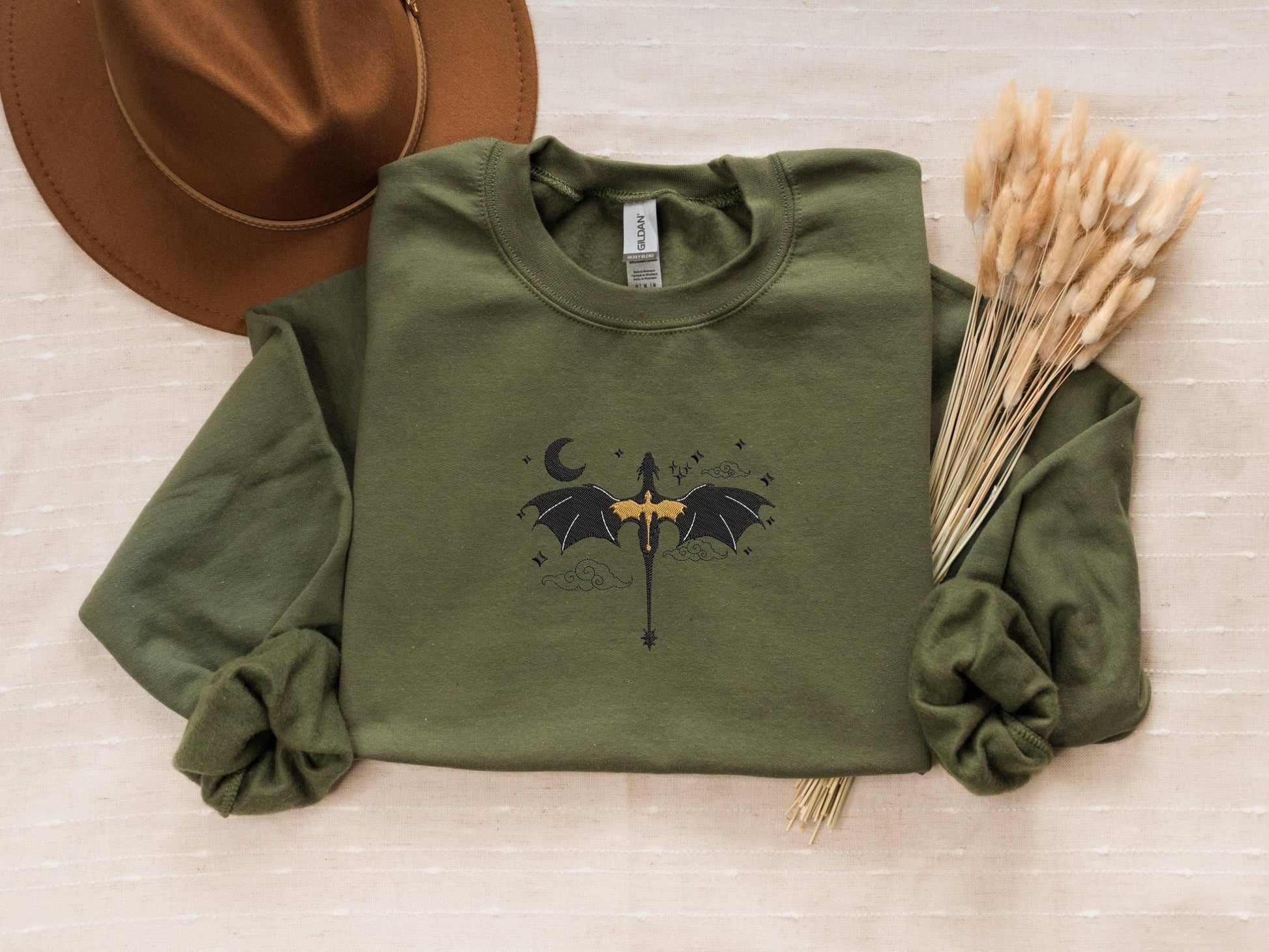 Embroidery Basgiath Sweatshirt, Embroidery Dragon Riders, Fourth Wing Kids Sweatshirt, Embroidery Fantasy Reader, Embroidered Die Or Fly VEMB39