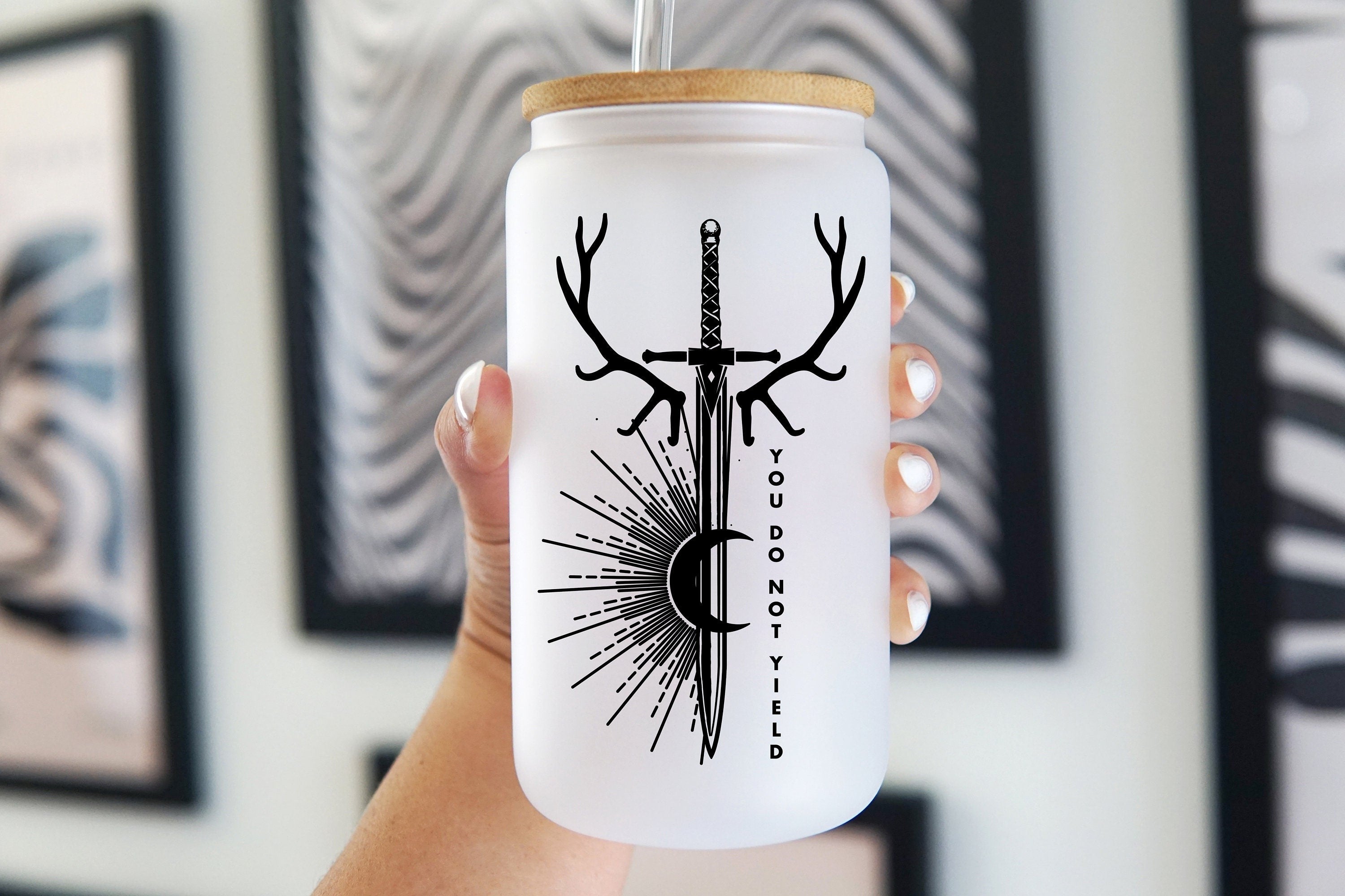 Throne of Glass Cup with Lid and Straw, Sarah J Maas SJM Mug Iced Coffee Cup, You Do Not Yield Glass Tumbler, ToG Gift Throne of Glass Gift GLVLR27