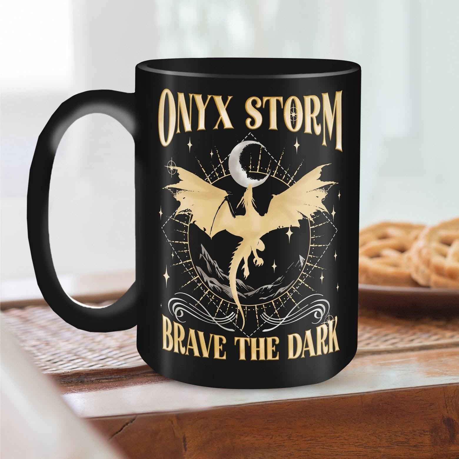 Dragon Rider Mug, Onyx Storm Brave the Dark Mug, Fourth Wing Series, Dragon Book Lovers, Onyx Storm Coffee Mug, Basgiath War College MGVLR40