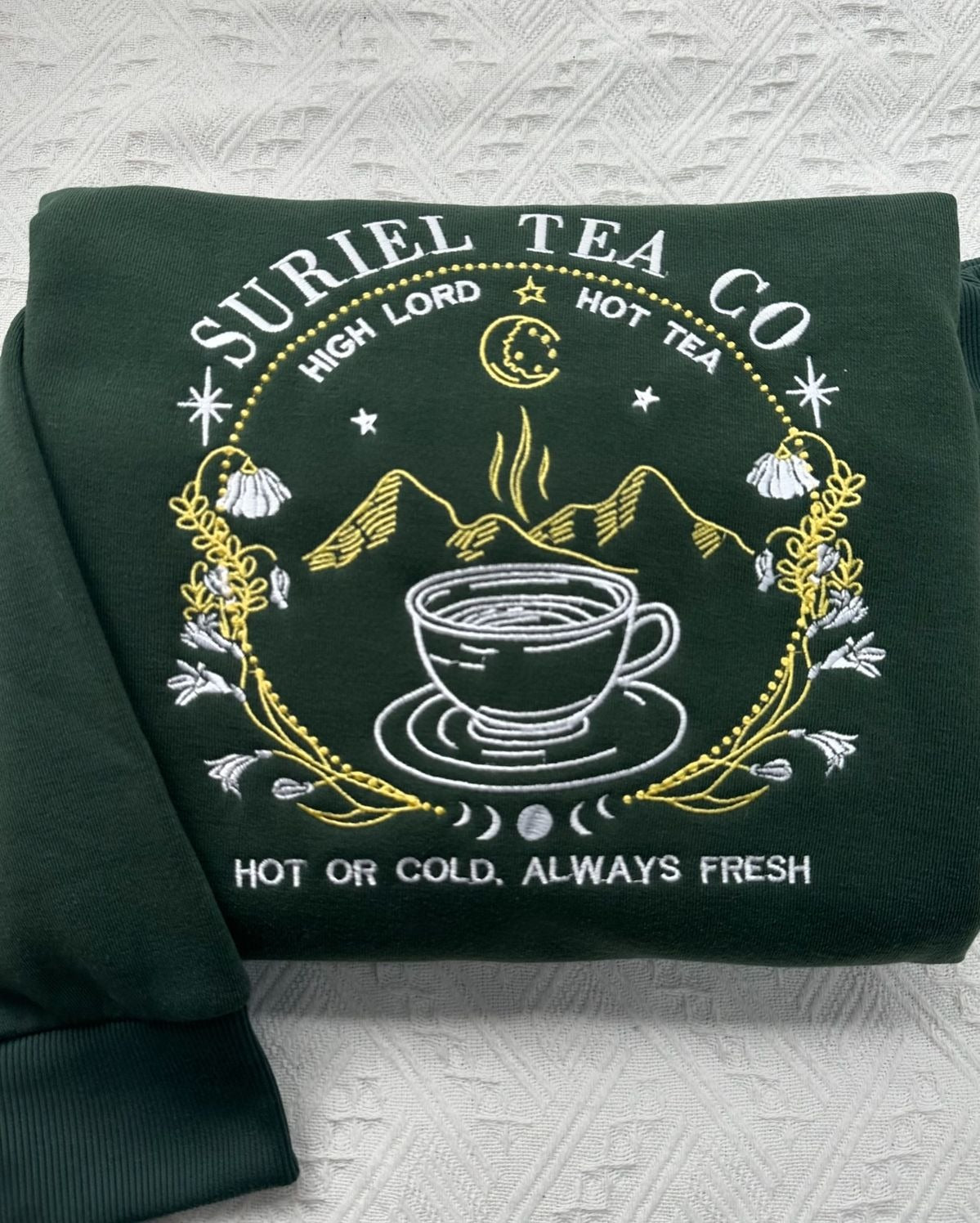 Suriel Tea Co Embroidered Sweatshirt, ACOTAR Bookish Crewneck, High Lord Hot Tea Shirt, Fantasy Cozy Gift for Readers and Fans VEMB50