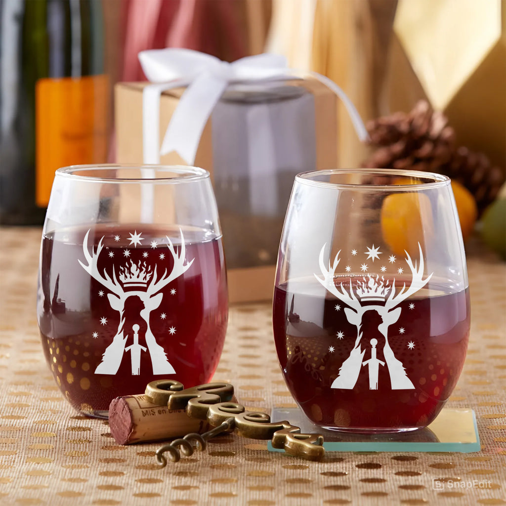 Fireheart Stag Stemless Wine Glass, Fantasy Queen Crown Sword Cup, Dark Bookish Barware, Reader Gift For Book Lovers BGVLR04