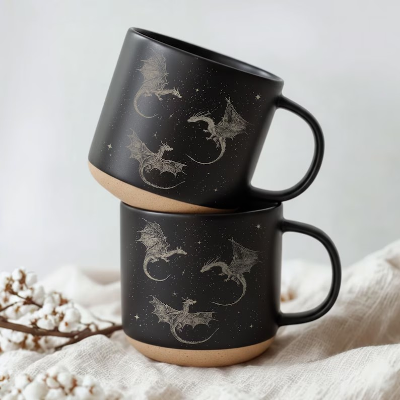 Fourth Wing Pottery Mug, Basgiath War College Mug, Fourth Wing Inspired, Fantasy Reader Gifts, Romantasy Reader Mug, Bookish Dragon Mug PMVLR06