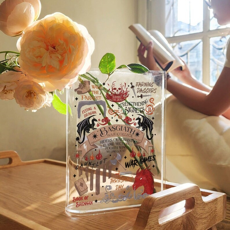 Fourth Wing Book Vase, Basgiath War College Acrylic Vase, Dragon Rider Decor, Fantasy Bookshelf Vase, Romantasy Room Decoration,Bookish Gift VLRBV40