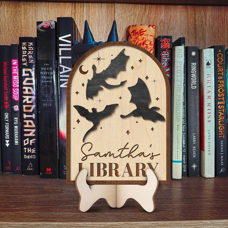 Fourth Wing Inspired Bookshelf Sign, Wooden Library Decor, Reader Gift, Book Club Shelf Sign, Book Lover Gift BTVLR40