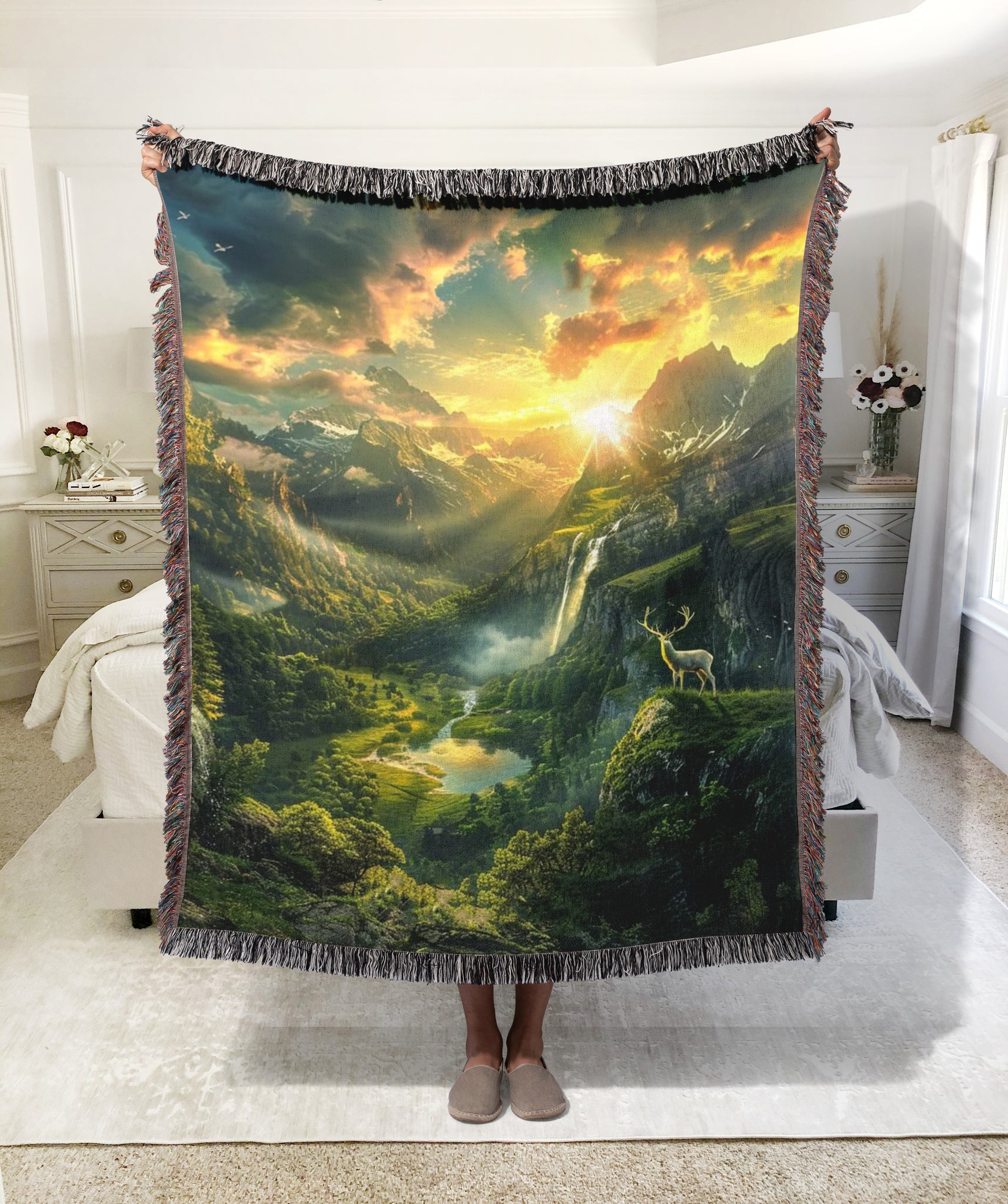 Fantasy Mountain Woven Blanket, Throne of Glass Inspired Throw, Scenic Bookish Home Decor, Gift for Fantasy Readers BKVLR07