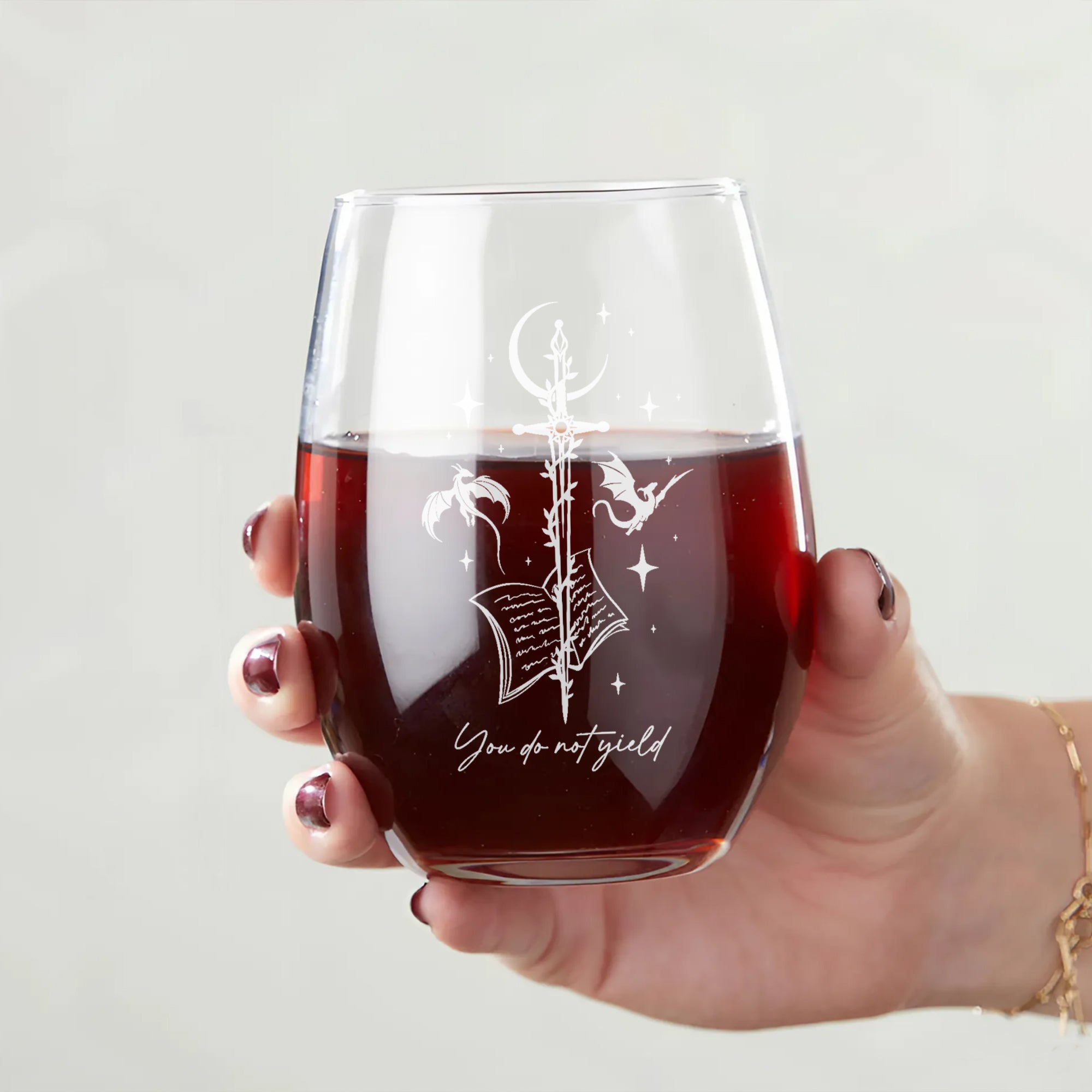 You Do Not Yield Wine Glass, Throne of Glass Beer Glass, Fantasy Bookish Glass Cup, Reader Gift For Book Lovers BGVLR06