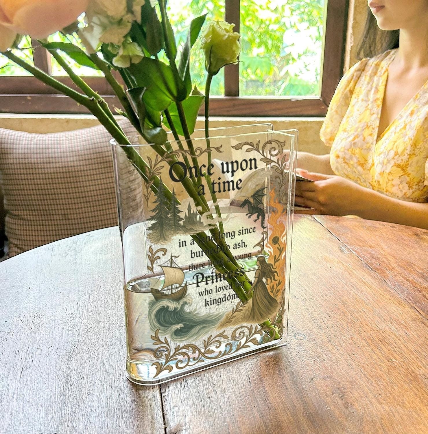 Once Upon a Time Book Vase, Officially Licensed Throne of Glass Gift, Sarah J. Maas Quote, Aelin Celaena Sardothien Book Vase, Bookish Vase VLRBV31