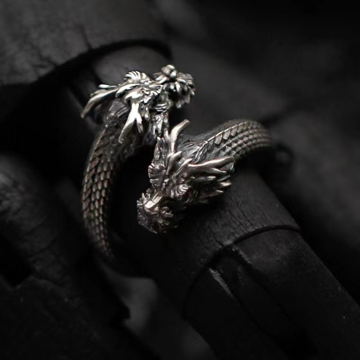 Mystic Dragon Ring, Intricate Silver Dual Dragon Heads, Fantasy-Inspired Jewelry for Legends