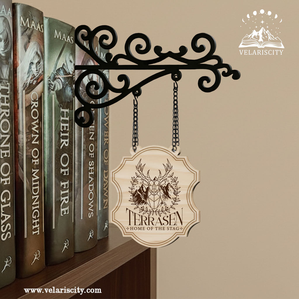 Terrasen Book Tavern Sign, Throne of Glass Inspired Decor, Fantasy Wooden Hanging Sign, Book Nook Shelf Ornament BSVLR01