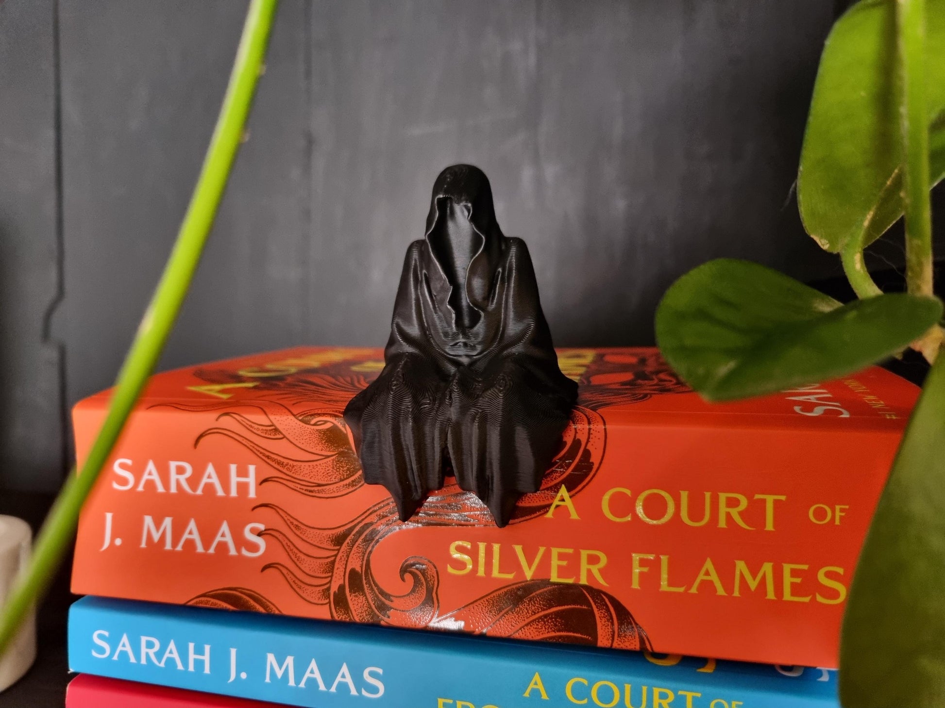 Suriel ACOTAR Bookcase Ornament Sitting Death Grim Reaper Ghost 3D Printed