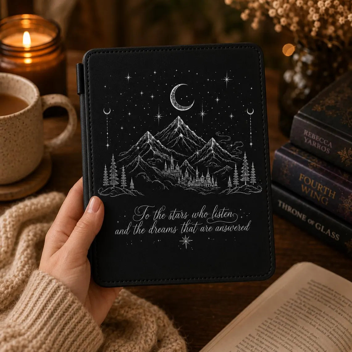 ACOTAR Velaris Kindle Case, To The Stars Who Listen Kindle Cover, Night Court Fantasy Bookish E-Reader Case, Reader Gift 	KCVLR25