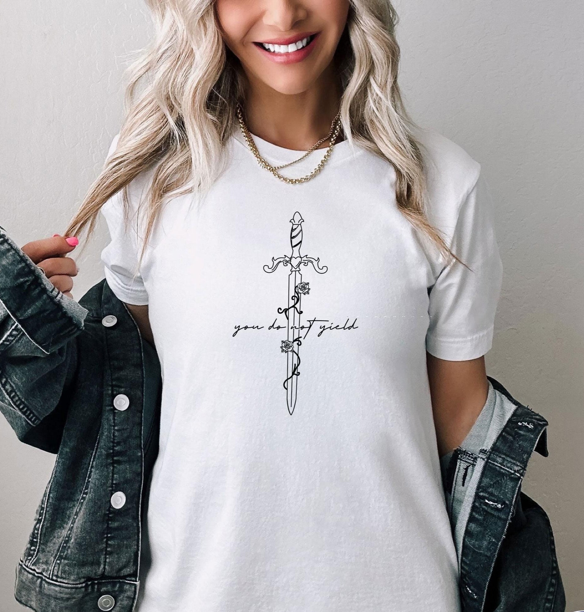 Throne of Glass Shirt, You Do Not Yield T-Shirt, Sarah J Maas Bookish Sweater, Fantasy Sword Graphic Top