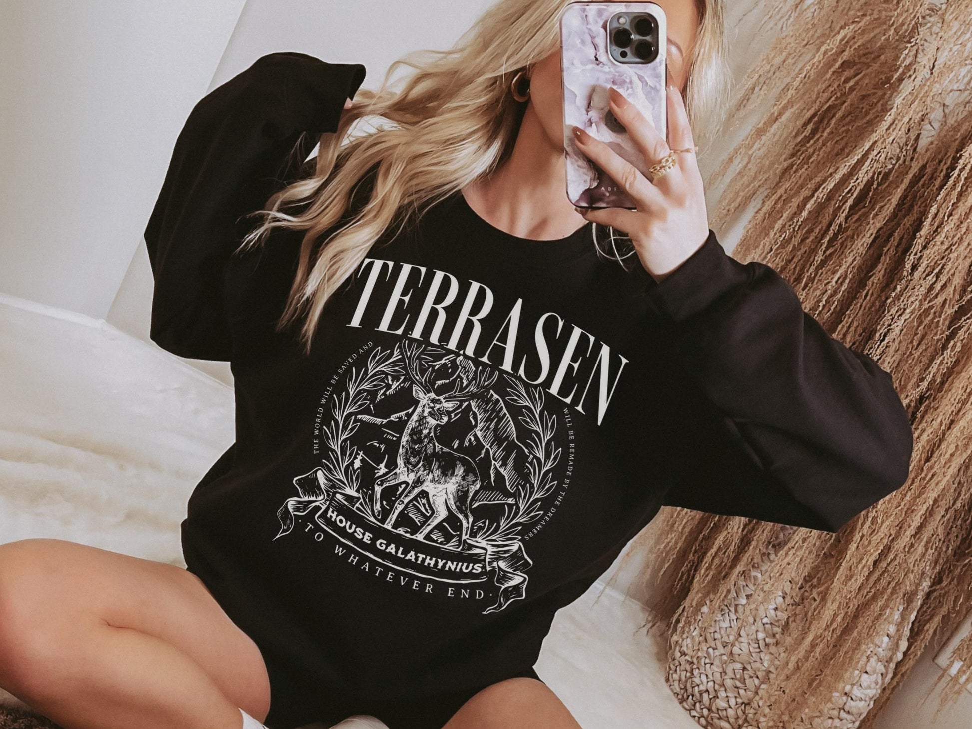 Terrasen Sweatshirt, Aelin Galathynius, Sarah J Maas, Throne of Glass Merch, SJM Merch, Bookish Gift, Romantasy Reader, Booktok, Bookstagram