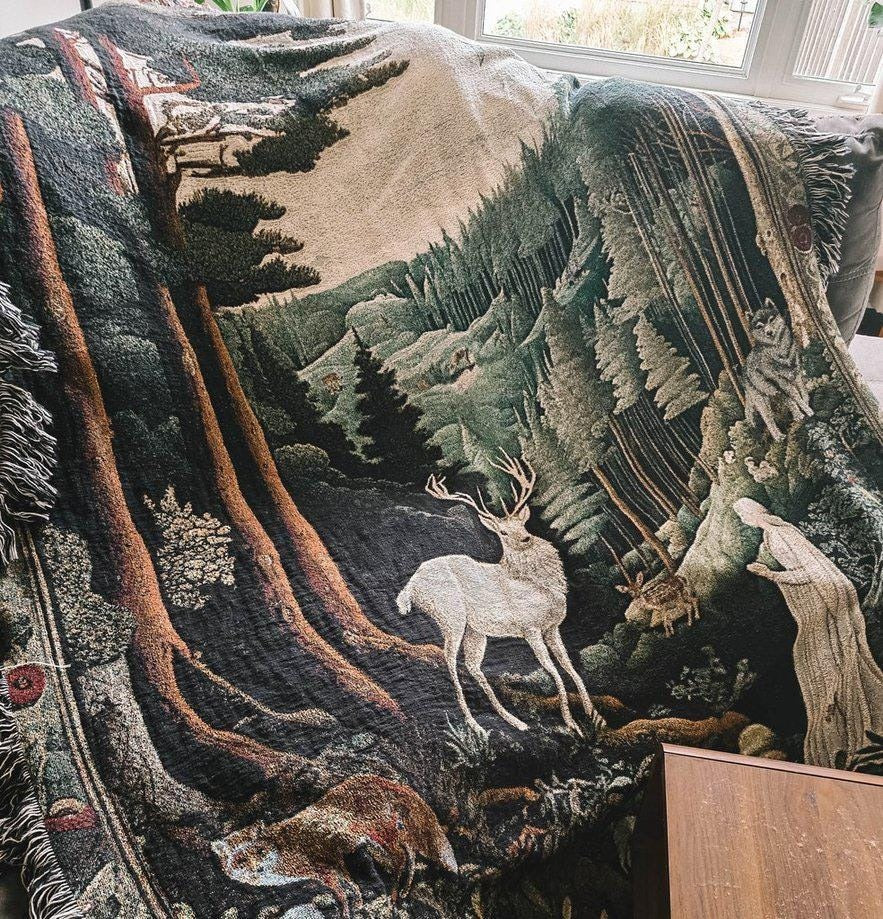 Throne Of Glass Tapestry, Celaena Sardothian Wall Tapestry, Woven Blanket, Stag, Elena, Reading Blanket, Bookish Gift, Gift For Reader BKVLR28