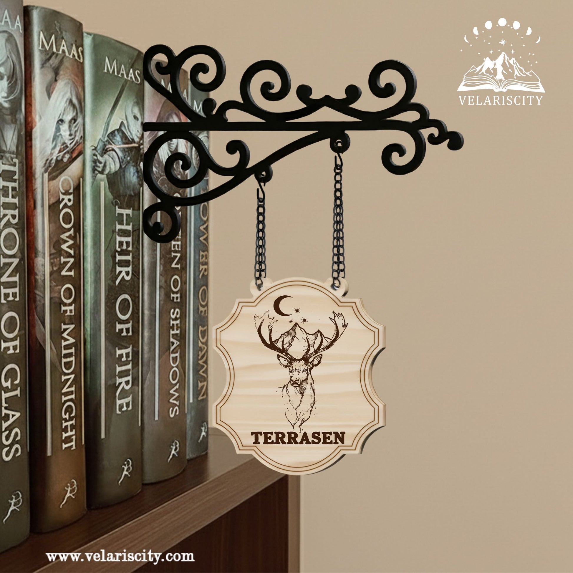 Terrasen Book Tavern Signs, Throne of Glass Inspired Wooden Hanging Sign, Fantasy Decor for Book Lovers, Home Library Decor, Book Gift BSVLR12