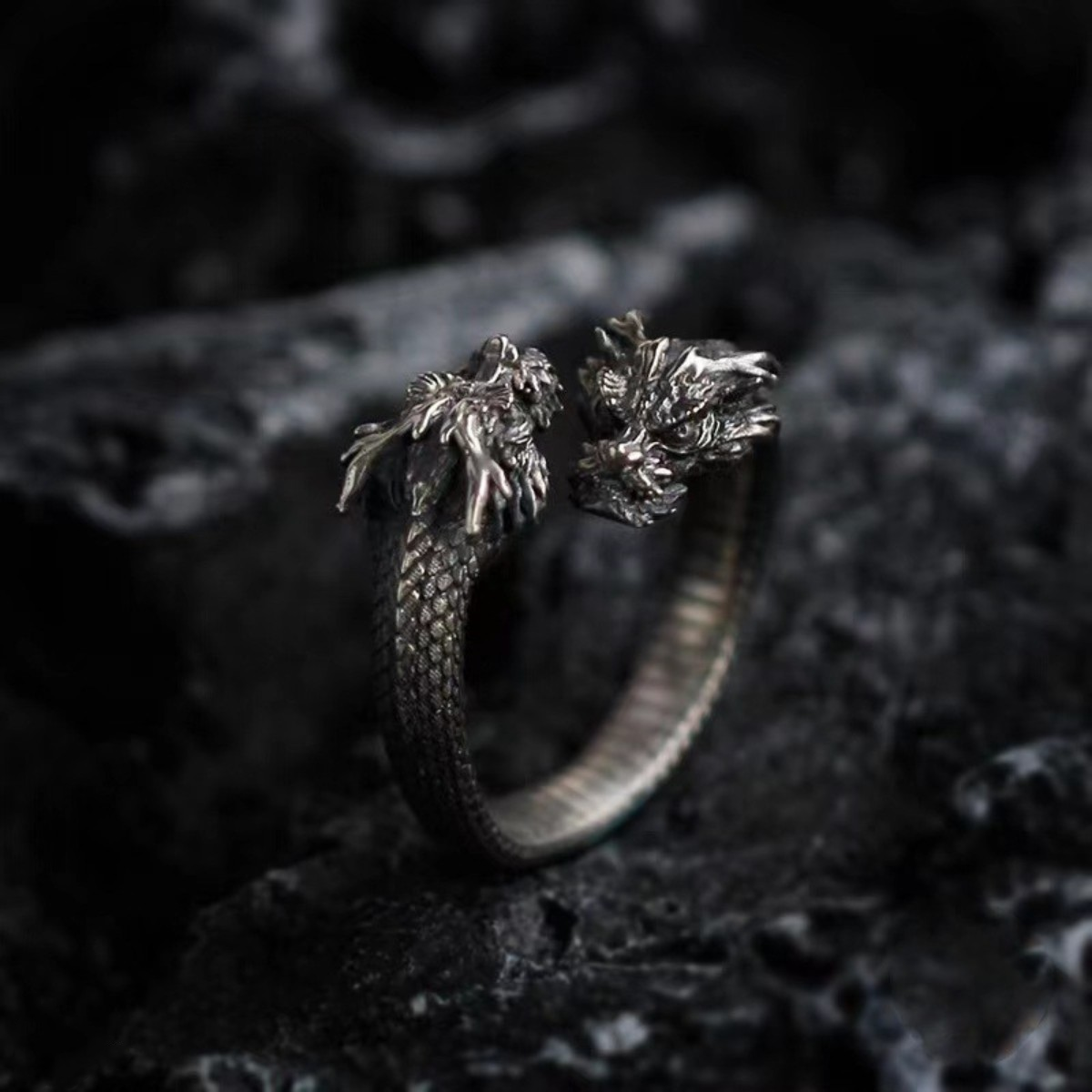 Mystic Dragon Ring, Intricate Silver Dual Dragon Heads, Fantasy-Inspired Jewelry for Legends