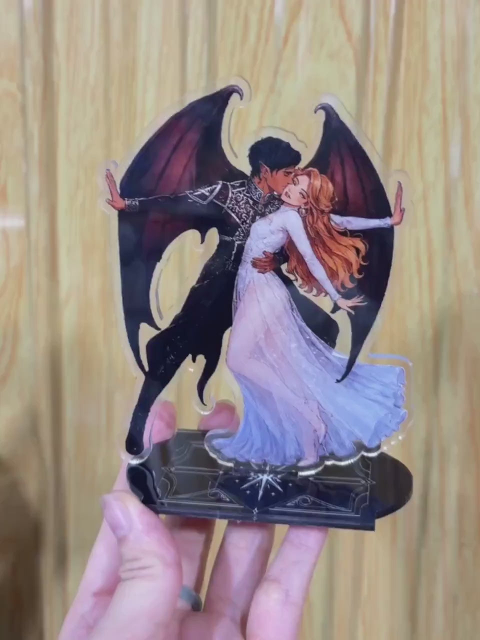 Garrick and Imogen Acrylic Bookend Standee, Fourth Wing Inspired Bookshelf Decor, Fantasy Romance Couple Display, Romantasy Reader Gift. BSVLAR14